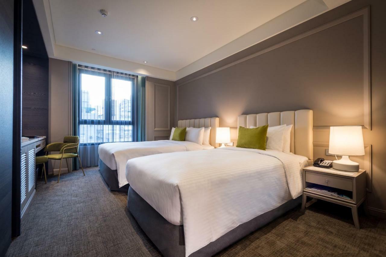 Park Lees Hotel Kaohsiung Buitenkant foto
